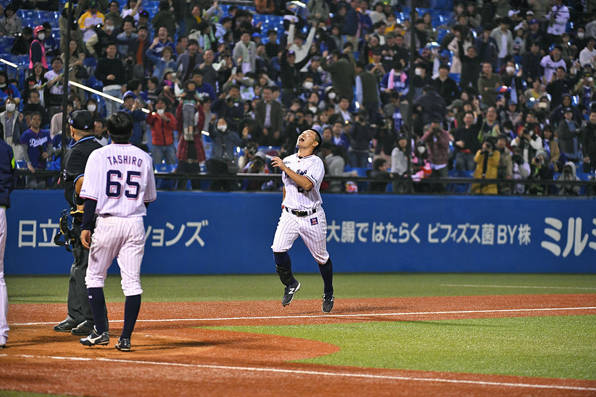 2019-04-06 中日戦 激闘の幕切れ！代打・青木選手　サヨナラホームラン